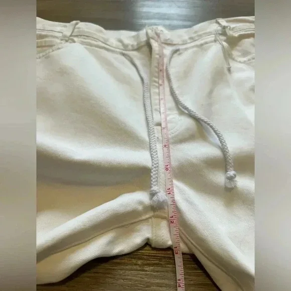 Kancan women’s Queens Ultra High Rise Slouch Fit White Drawstring Jeans size 30 - Picture 12 of 15